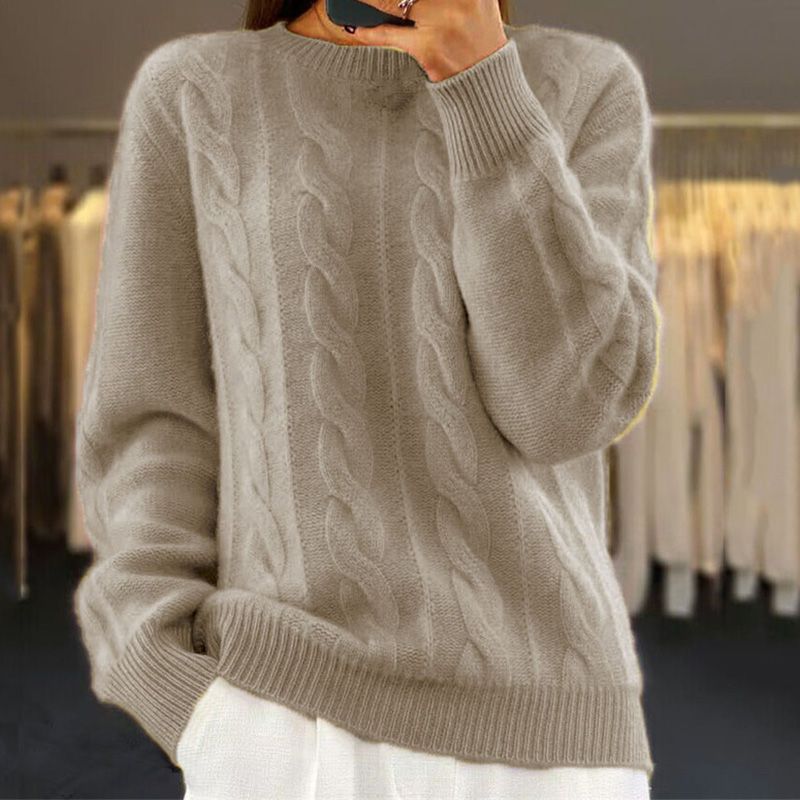 CLARA - COZY SWEATER